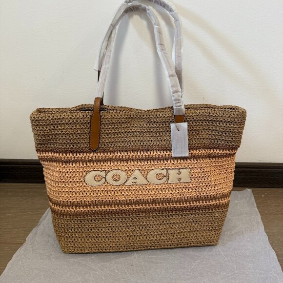 COACH City 33 Tote Shoulder Bag - Picture 1 of 9